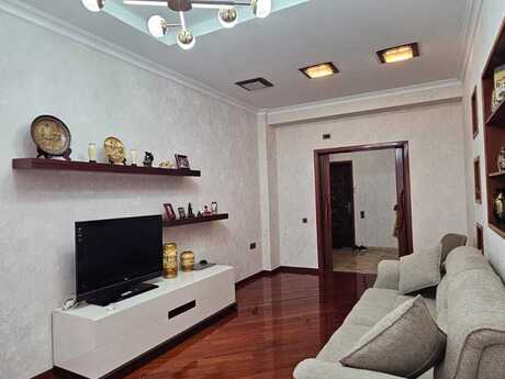 2 otaqlı mənzil, 90 m², İnşaatçılar: 280 000 ₼ 3
