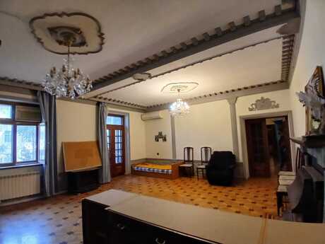 4 otaqlı ofis - Nəriman Nərimanov m. - 140 m²