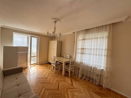Elan №6272770 - Bakı, Elmlər Akademiyası m., 2 otaqlı, 40 m², 5/5 mərtəbə