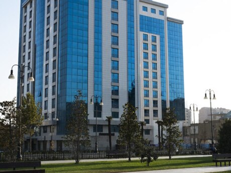 Elan №6272766 - Bakı, İnşaatçılar m., 20 otaqlı, 1200 m²