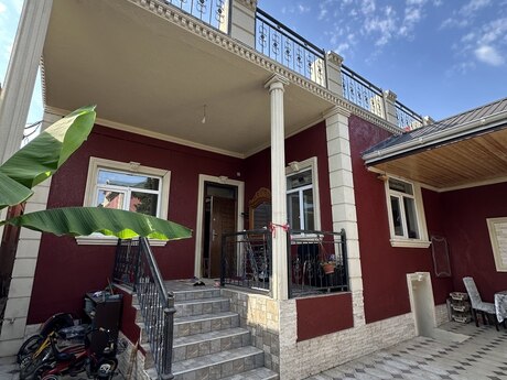 6 otaqlı həyət evi, 240 m², Yeni Ramana: 239 000 ₼ 2