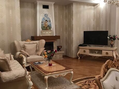 7 otaqlı həyət evi, 750 m², Avtovağzal: 710 000 ₼ 3