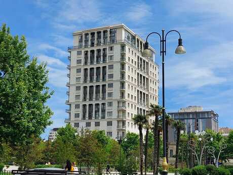4-room apartment, 250 m², Sahil: 850 000 ₼ 2