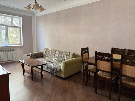 Elan №6272923 - Bakı, Həzi Aslanov m., 3 otaqlı, 70 m², 2/9 mərtəbə