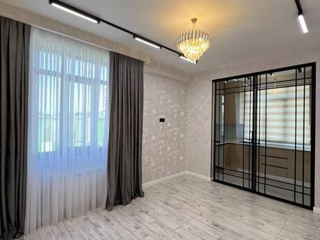 3 otaq · 73 m² · 4/12 mərtəbə, Yeni Günəşli
