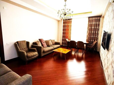 2 otaqlı yeni tikili - Gənclik m. - 85 m²