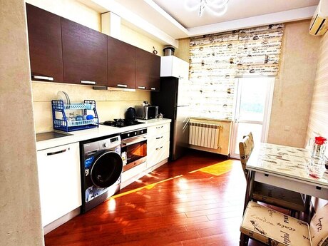 2 otaqlı yeni tikili - Gənclik m. - 85 m²