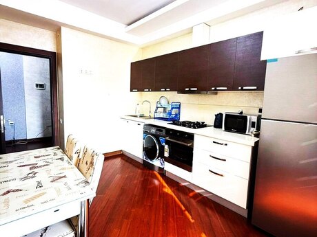 2 otaqlı yeni tikili - Gənclik m. - 85 m²