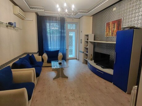 Объявление №6273294 - Баку, м. Шах Исмаил Хатаи, 3-комн., 75 м², 1/4 этаж
