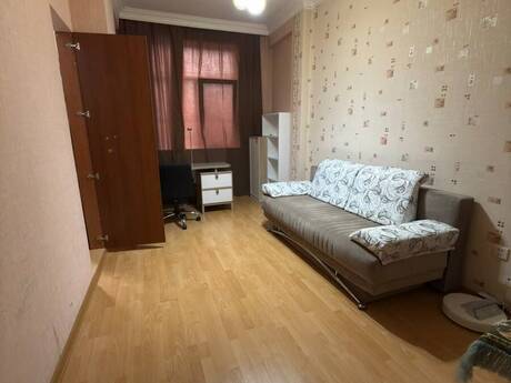 4-room apartment, 155 m², Azadlıq Prospekti: 375 000 ₼ 5