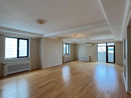 3 otaqlı mənzil, 232 m², Elmlər Akademiyası: 950 000 ₼ 3