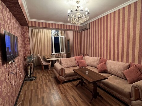 Elan №6273426 - Bakı, Yeni Yasamal q., 2 otaqlı, 85 m², 14/17 mərtəbə