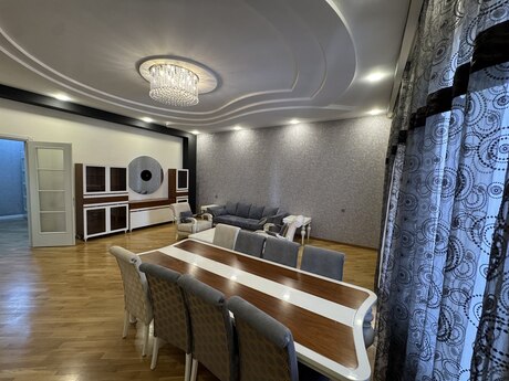 3 otaqlı mənzil, 161 m², 8 Noyabr: 450 000 ₼ 2