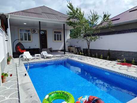 3 otaqlı həyət evi/bağ evi - Qəbələ - 100 m²