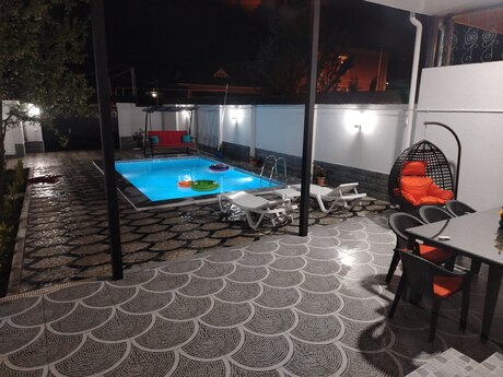 3 otaqlı həyət evi/bağ evi - Qəbələ - 100 m²