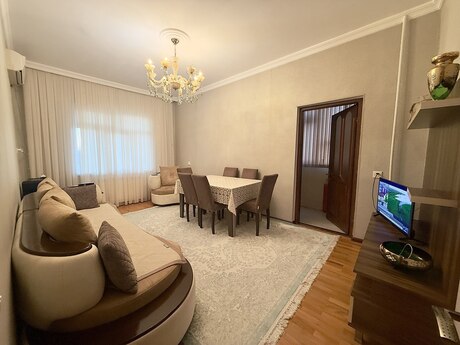 2 otaqlı köhnə tikili - 9-cu mikrorayon q. - 67 m²