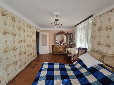 Elan №6273632 - Sumqayıt, Sumqayıt, 1 otaqlı, 30 m², 2/4 mərtəbə