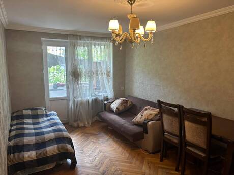 Elan №6273637 - Bakı, Elmlər Akademiyası m., 2 otaqlı, 50 m², 2/5 mərtəbə