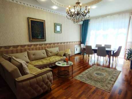 2 rooms · 90 m² · floor 12/19, Gənclik