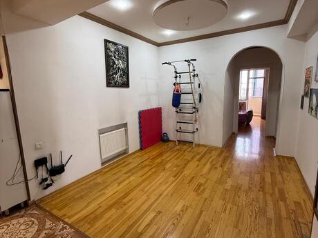 3 otaqlı mənzil, 141 m², 20 Yanvar: 317 000 ₼ 2