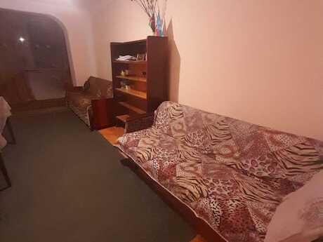 Elan №6273999 - Bakı, İnşaatçılar m., 3 otaqlı, 70 m², 5/5 mərtəbə