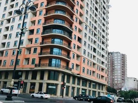 Объявление №6274077 - Баку, м. Гянджлик, 3-комн., 140 м², 13/18 этаж