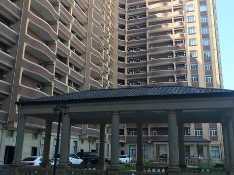 Elan №6274703 - Bakı, Gənclik m., 2 otaqlı, 85 m², 10/16 mərtəbə