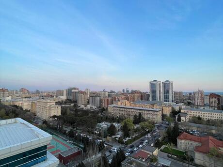 Elan №6274751 - Bakı, Nəsimi r., 4 otaqlı, 198 m², 13/17 mərtəbə