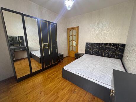 2 otaqlı köhnə tikili - Elmlər Akademiyası m. - 60 m²
