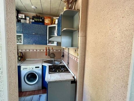 2 otaqlı köhnə tikili - Memar Əcəmi m. - 60 m²