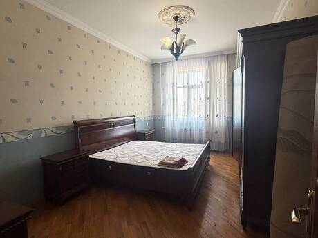 Аренда: 3-комнатная квартира, 125 м², İnşaatçılar: 700 ₼/мес 2