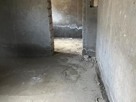 11 otaqlı həyət evi/bağ evi - Dübəndi q. - 435 m²
