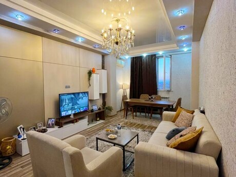 Объявление №6275008 - Баку, м. Ази Асланов, 2-комн., 87 м², 17/17 этаж