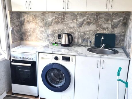 Elan №6275176 - Bakı, Xalqlar Dostluğu m., 1 otaqlı, 42 m², 2/9 mərtəbə