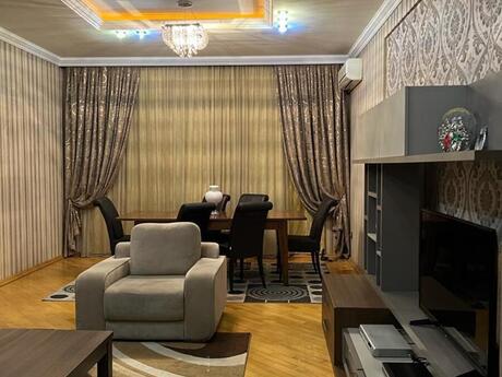 Elan №6275845 - Bakı, Şah İsmayıl Xətai m., 3 otaqlı, 156 m², 5/16 mərtəbə