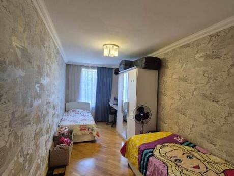 3 otaqlı köhnə tikili - Yasamal r. - 70 m²