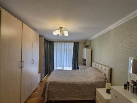 3 otaqlı köhnə tikili - Yasamal r. - 70 m²