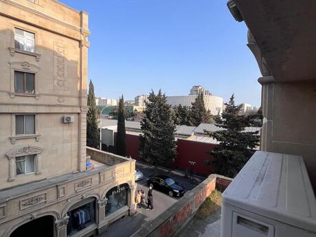2-комнатная квартира, 55 м², Gənclik: 164 999 ₼ 2