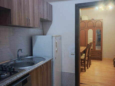Сдаётся 2-комнатный дом, İnşaatçılar, 40 м², 450 AZN/мес, фото 3 / 9