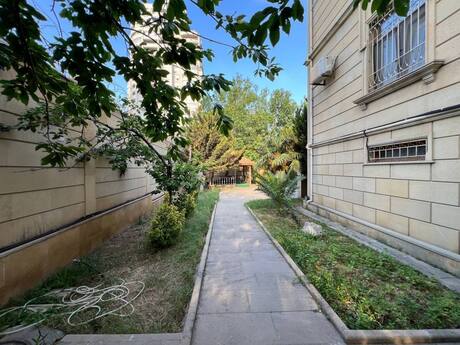 Объект - м. 8 ноября - 750 м²
