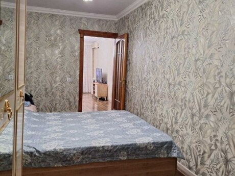 Neftçilərdə 2 otaqlı köhnə tikili mənzil satılır, 55 m², 155 000 AZN, şəkil 4 / 9