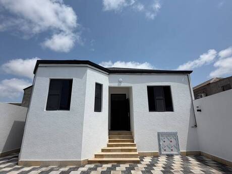 4 otaqlı həyət evi, 120 m², Binə: 135 000 ₼ 2