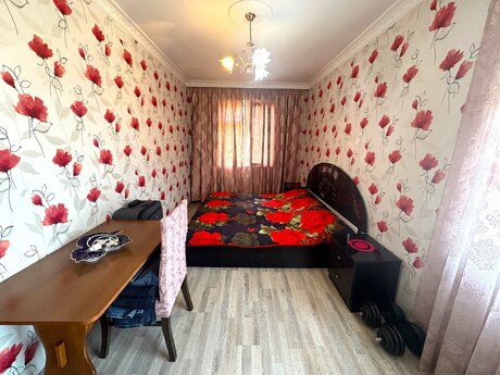2 otaqlı köhnə tikili - Neftçilər m. - 50 m²