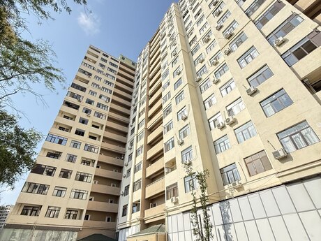 2-комн. новостройка - м. Нефтчиляр - 102 м²