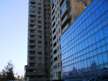 Elan №6275751 - Bakı, Gənclik m., 5 otaqlı, 192 m², 20/20 mərtəbə