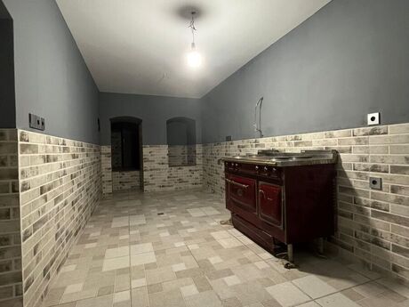 Obyekt - İçəri Şəhər m. - 155 m²