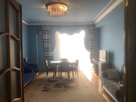 Elan №6275797 - Bakı, 8 Noyabr m., 3 otaqlı, 120 m², 4/15 mərtəbə