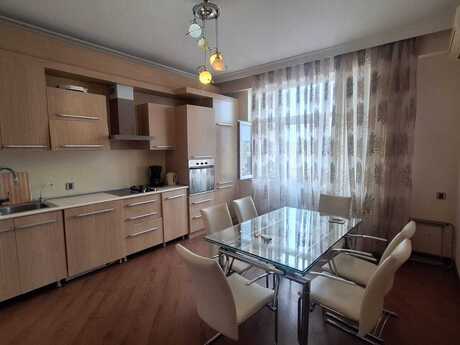 Объявление №6275779 - Баку, м. Шах Исмаил Хатаи, 2-комн., 80 м², 15/16 этаж