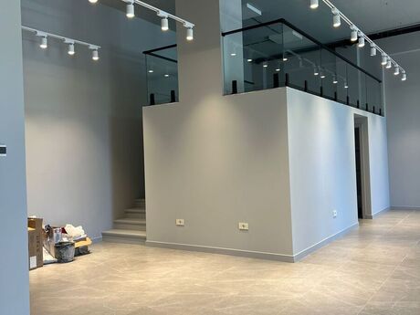 3 otaqlı ofis - Ağ şəhər q. - 120 m²