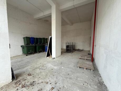 Obyekt - Ağ şəhər q. - 84 m²